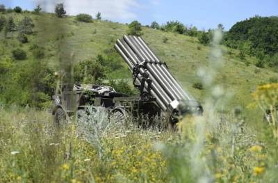 Война на Донбассе: террористы трижды нарушили режим “тишины”