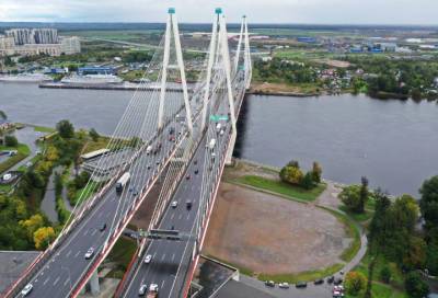 Две полосы вантового моста перекроют с 1 сентября