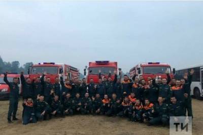 Возвращаются после борьбы с пожарами в Мордовии татарстанские пожарные