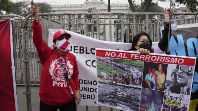 Перу: парламент голосует по вотуму доверия