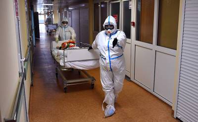 Стало известно, сколько жизней унёс коронавирус в России за сутки