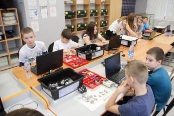 Череповецкие школьники будут изучать робототехнику и 3D-моделирование