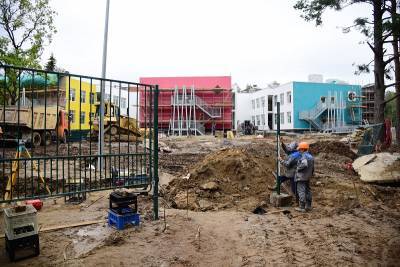 В 7 микрорайоне Соснового Бора строят детский сад – фото
