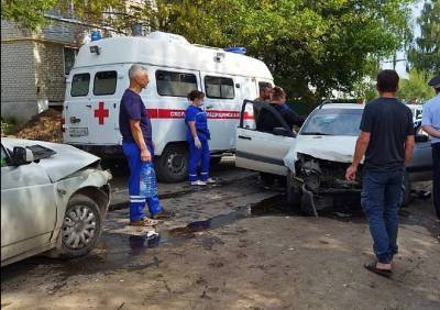 В Скопине пьяный водитель Volkswagen вылетел на встречку и лоб в лоб столкнулся с ВАЗ-2110