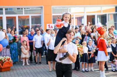 Линейки 1 сентября в Липецке пройдут только для первых и одиннадцатых классов