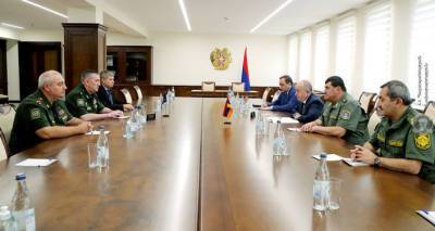 Аршак Карапетян - Глава Минобороны Армении обсудил с делегацией ОДКБ безопасность в регионе - ru.armeniasputnik.am - Армения