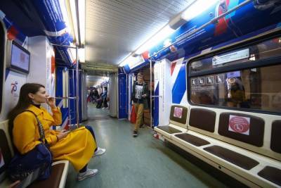 В Минтрансе отказались запускать «женские» вагоны в метро