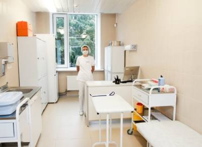 11 поликлиник будут отремонтированы в Приморском районе