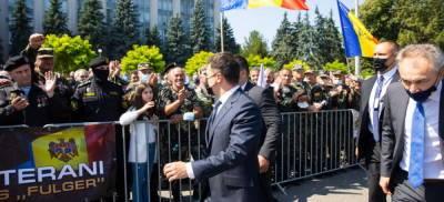 Зеленский, как мог, испортил День Независимости Молдовы