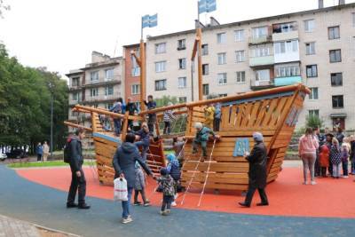 «Корабль исследователя» пришвартовался на детской площадке в Павлово