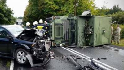 В Польше «Хаммер» военных США протаранил автомобиль с двумя детьми