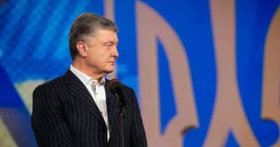 Власть трое суток не реагирует на дерзкое нападение на Порошенко, что подтверждает версию о политическом заказе – адвокаты