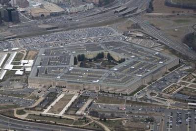 Уильям Тейлор - Пентагон насчитал лишь один взрыв около аэропорта Кабула - lenta.ru - США - Кабул