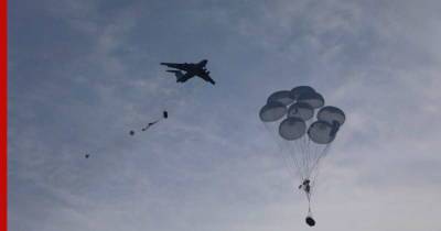 Военный госпиталь с оборудованием впервые в мире десантировали с воздуха в России