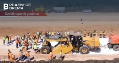 Как строят трассу М-12 в Татарстане — видео