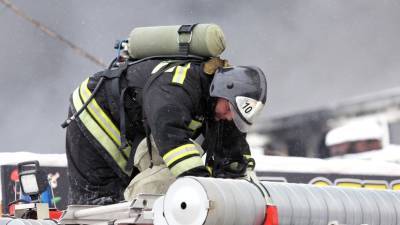 Из-за пожара из больницы Ярославля эвакуировали более 70 человек