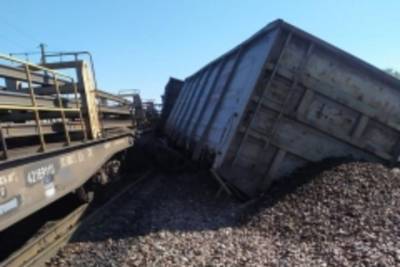 В Красноярском крае произошла авария на железнодорожных путях