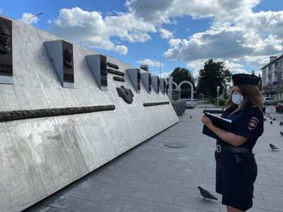В полиции Кузбасса рассказали, какое наказание ждёт школьников, осквернивших памятник погибшим в ВОВ