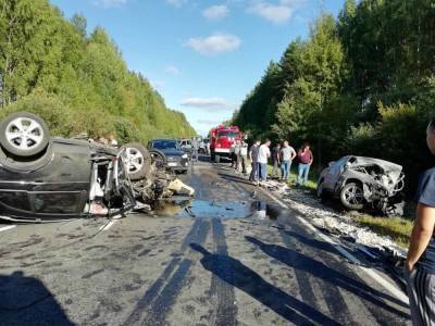 Двое человек погибли и пятеро пострадало в ДТП в Воскресенском районе