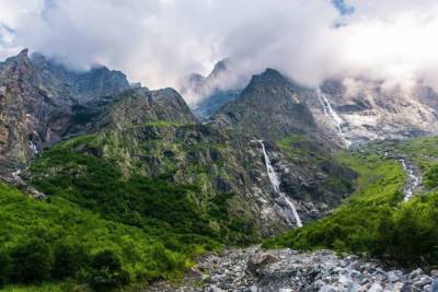 В Северной Осетии открыли проезд к Мидаграбинским водопадам