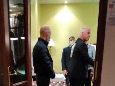 К остановившемуся в гостинице под Тверью лидеру группы Rammstein приходили силовики