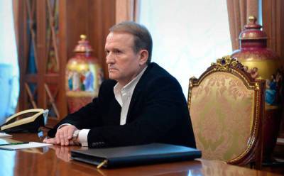 Медведчук рассказал, какие события уничтожили украинскую экономику