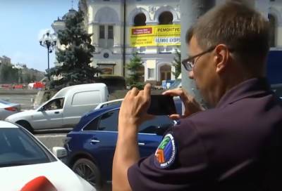 В Киеве водителей штрафуют на улицах без предупреждения и участия полиции: подробности