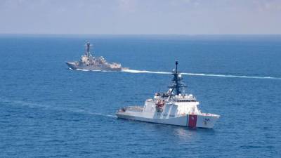 Корабли ВМС США прошли Тайваньский пролив во время учений китайского флота