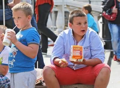Геннадий Онищенко назвал главные причины детского ожирения