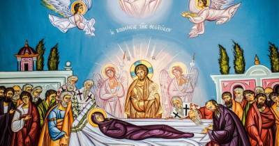 Праздник Успения Пресвятой Богородицы: история, традиции и приметы