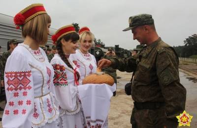Для формирования совместного учебно-боевого центра в Гродно прибыли подразделения зенитных ракетных войск РФ
