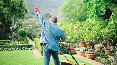 7 мифов об аккумуляторной садовой технике, которые вы могли не знать: какой инструмент действительно нужен для дачи