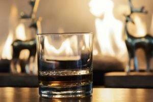 Удовольствие по капле: учимся правильно пить виски