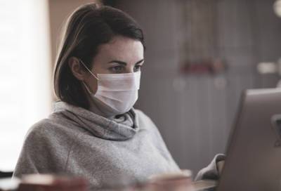 Эпидемиолог оценила длительность проблем с дыханием после COVID-19