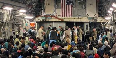 ВС США за минувшие сутки эвакуировали из Афганистана около 2 тыс. человек