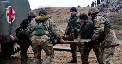 Усиление обстрелов: на Донбассе ранения получили 10 украинских воинов