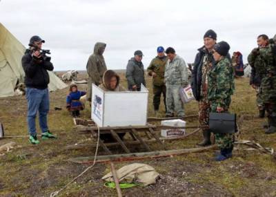 В Югре и на Ямале стартовало досрочное голосование для жителей отдаленных местностей