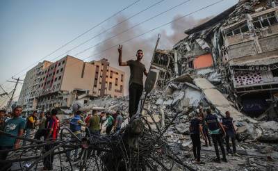 ВВС Израиля разбомбили военные объекты ХАМАС в секторе Газа