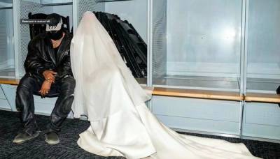 Ким Кардашьян - Демна Гвасалия - Ким Кардашьян в свадебном платье Balenciaga Haute Couture - skuke.net