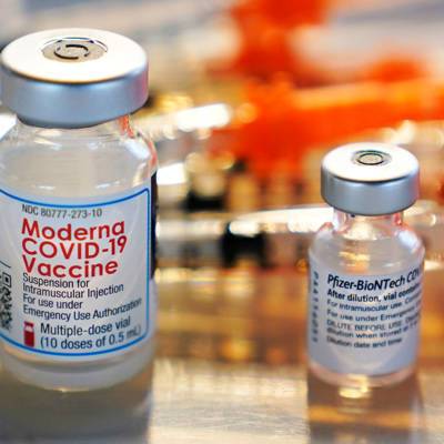В еще одной японской партии вакцины Moderna обнаружили инородные вещества