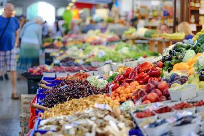 В России снизились цены на овощи и фрукты