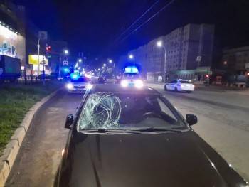 Появилось видео с наездом на пешехода ночью на ул. Ленинградской