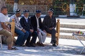 Долгожителей наградили в Узбекистане