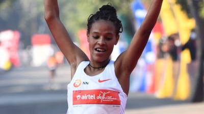 Эфиопская бегунья установила новый мировой рекорд в полумарафоне