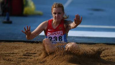 Россиянка Сапожникова завоевала бронзу Паралимпиады в прыжках в длину