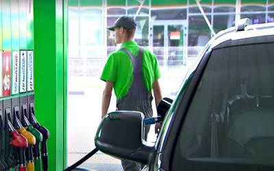 Цены на топливо ползут вниз: стало известно, как осенью изменятся цены на бензин и автогаз в Украине