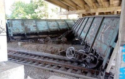 Появилось видео с места аварии поезда в Запорожье