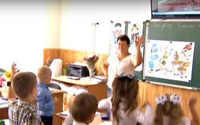 Сколько школьники в Украине будут отдыхать в 2021-2022 году: появился новый график каникул