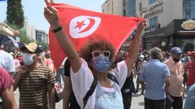 Война. Политический кризис в Тунисе