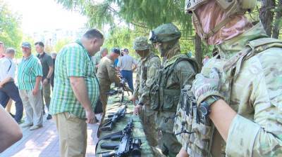 Десантники оглушили воронежцев пулемётной очередью в честь Дня ВДВ